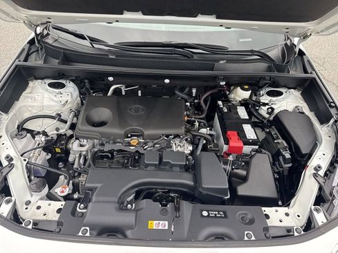 Used 2025 Toyota RAV4 XLE w/ Convenience Package FWD image 36