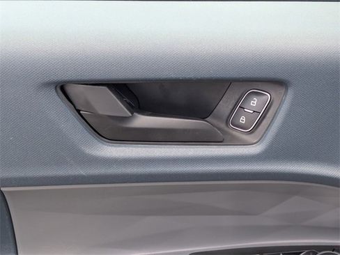 Used 2023 Ford Maverick XL image 13