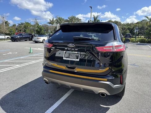Used 2024 Ford Edge Titanium image 26