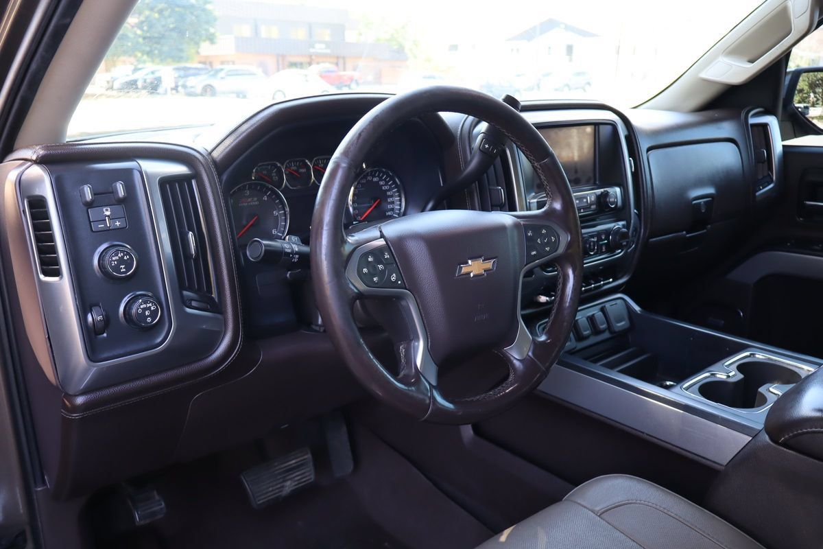 Used 2014 Chevrolet Silverado 1500 LTZ Z71 w/ LTZ Plus Package AWD/4WD image 15