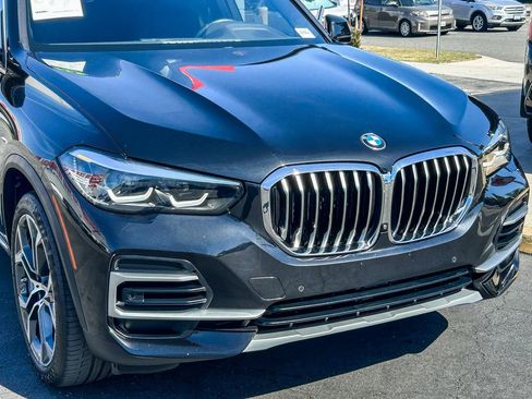 Used 2023 BMW X5 xDrive40i w/ Parking Assistance Package AWD/4WD image 6