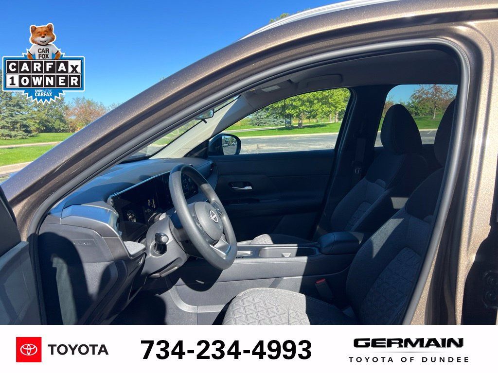 Used 2026 Nissan Kicks SV FWD image 14