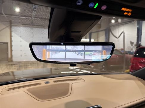 Used 2021 Chevrolet Tahoe Premier w/ Premium Package image 41