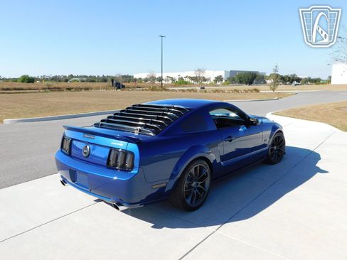 Used 2006 Ford Mustang GT image 16