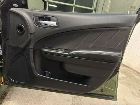 Used 2021 Dodge Charger R/T w/ Blacktop Package image 20