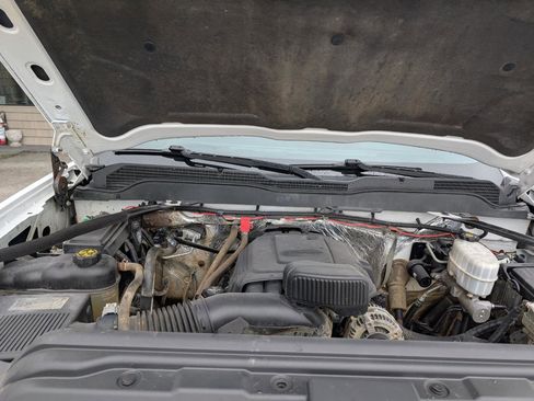 Used 2015 Chevrolet Silverado 2500 LT AWD/4WD image 22