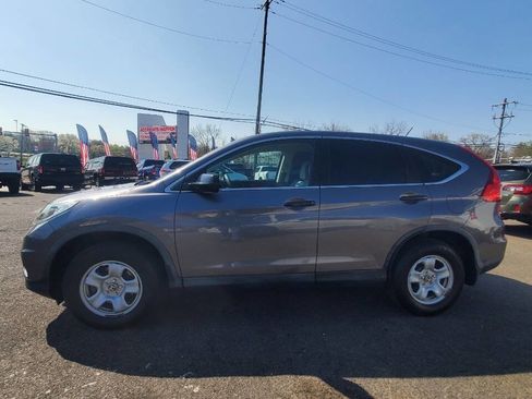 Used 2016 Honda CR-V LX image 2