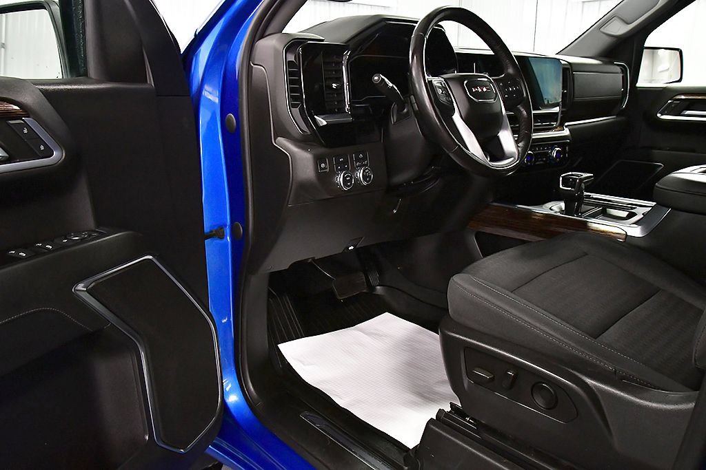 Used 2022 GMC Sierra 1500 Elevation AWD/4WD image 17
