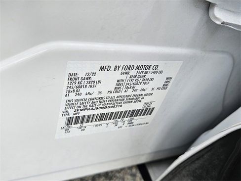 Used 2022 Ford Edge SEL image 18