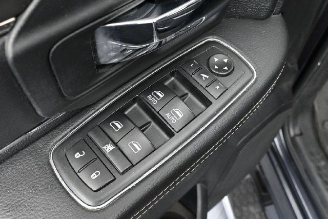 Used 2017 RAM 1500 Sport AWD/4WD image 14