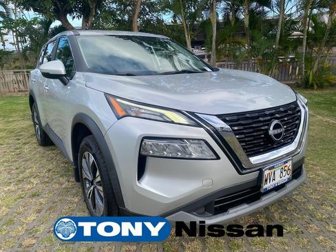 Used 2023 Nissan Rogue SV FWD image 1