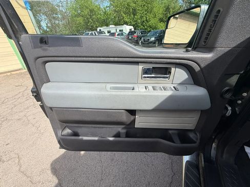 Used 2011 Ford F150 XLT w/ XLT Chrome Pkg AWD/4WD image 26