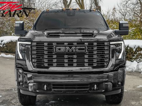 Used 2024 GMC Sierra 2500 Denali Ultimate image 6