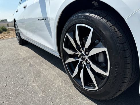 New 2025 Chevrolet Malibu RS FWD image 7