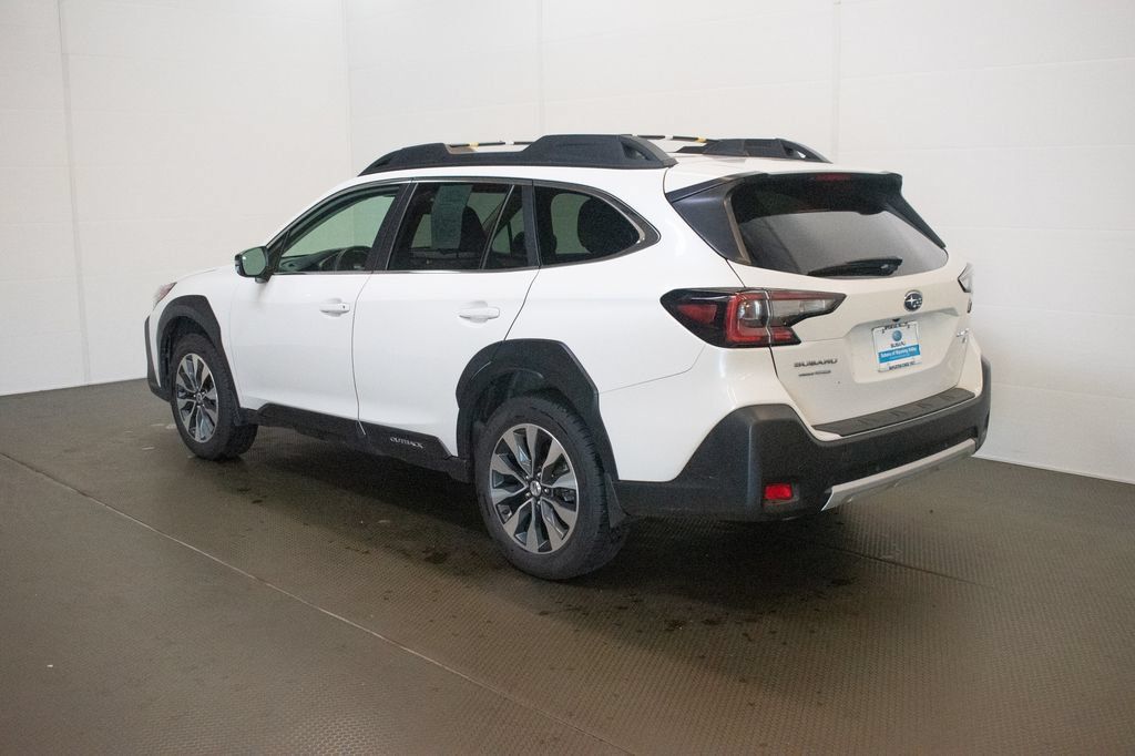 Used 2024 Subaru Outback Limited XT AWD/4WD image 6