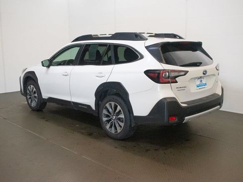 Used 2024 Subaru Outback Limited XT AWD/4WD image 6