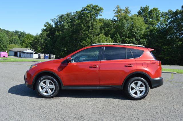 Used 2014 Toyota RAV4 XLE AWD/4WD image 62