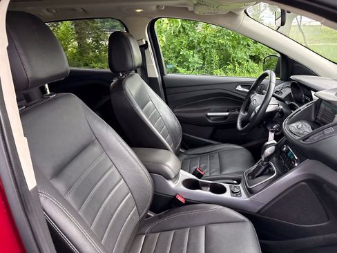 Used 2014 Ford Escape SE w/ Equipment Group 201A AWD/4WD image 36