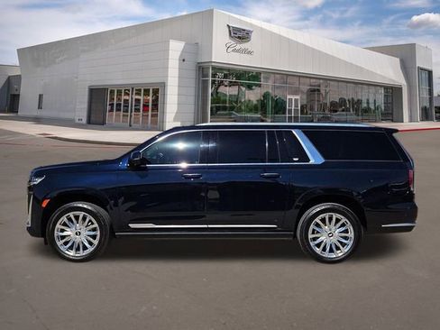 Used 2021 Cadillac Escalade ESV Premium Luxury w/ Driver Assist Tech Package image 3