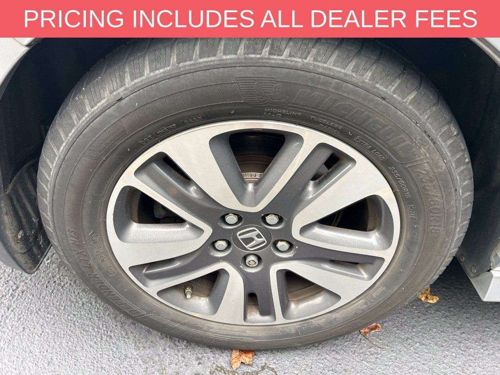 Used 2016 Honda Odyssey Touring Elite image 10