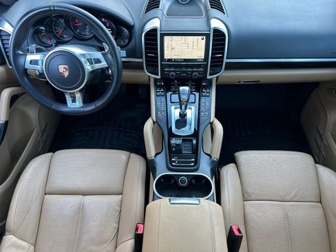 Used 2014 Porsche Cayenne Diesel AWD/4WD image 14