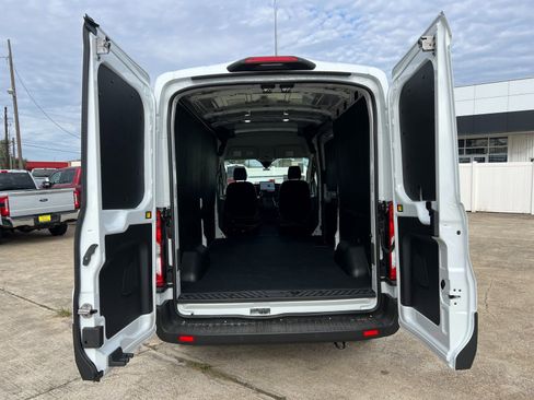 New 2026 Ford Transit 250 148 Medium Roof w/ Load Area Protection Package RWD image 13