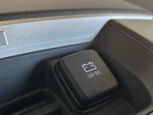 Used 2023 RAM 1500 Big Horn AWD/4WD image 12