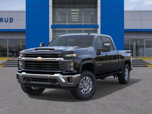 New 2026 Chevrolet Silverado 2500 LT w/ All Star Edition AWD/4WD image 6