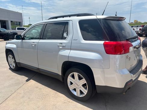 Used 2011 GMC Terrain SLT AWD/4WD image 4