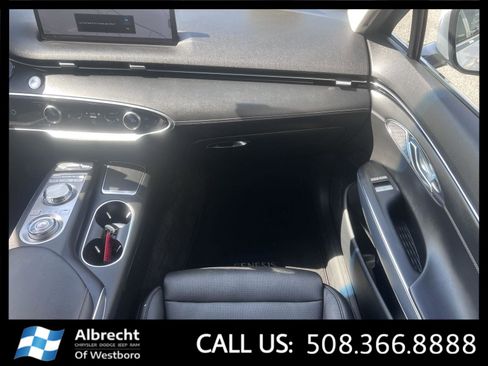 Used 2022 Genesis GV70 2.5T w/ Select Package AWD/4WD image 23