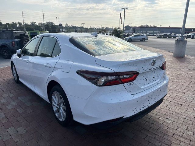 Used 2023 Toyota Camry LE FWD image 8