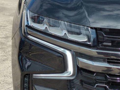 Used 2021 Chevrolet Tahoe Z71 w/ Z71 Off-Road Package image 10