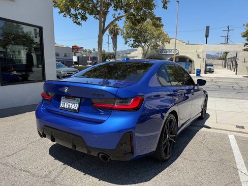 Used 2024 BMW 330i Sedan w/ M Sport Package RWD image 9