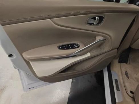 Used 2021 Aston Martin DBX Sport Utility 4D image 8