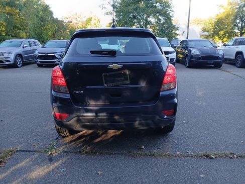 Used 2019 Chevrolet Trax LS image 6