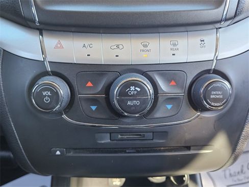 Used 2018 Dodge Journey GT image 20