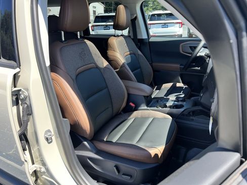 New 2025 Ford Bronco Sport Outer Banks w/ Sasquatch Outer Banks Package image 19