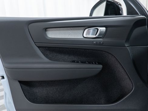 New 2026 Volvo XC40 B5 Plus w/ Protection Package Premier image 11