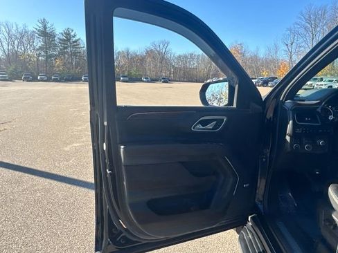 Used 2021 Chevrolet Tahoe High Country image 28