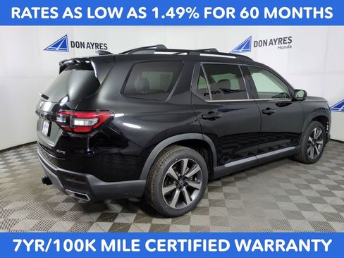 Certified 2023 Honda Pilot Elite image 5