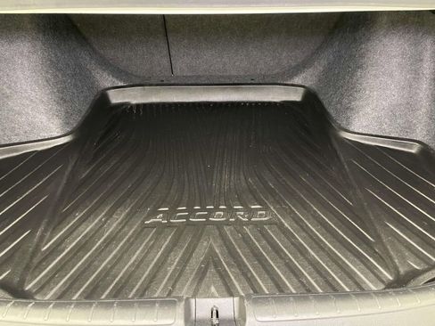 Used 2019 Honda Accord Sport image 19