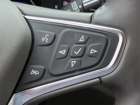 Used 2024 Chevrolet Malibu LT image 25