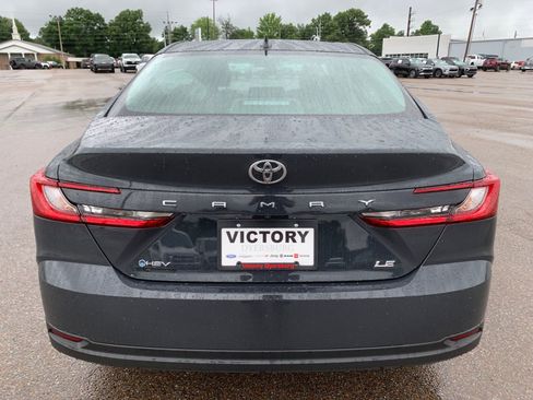 Used 2026 Toyota Camry LE FWD image 7