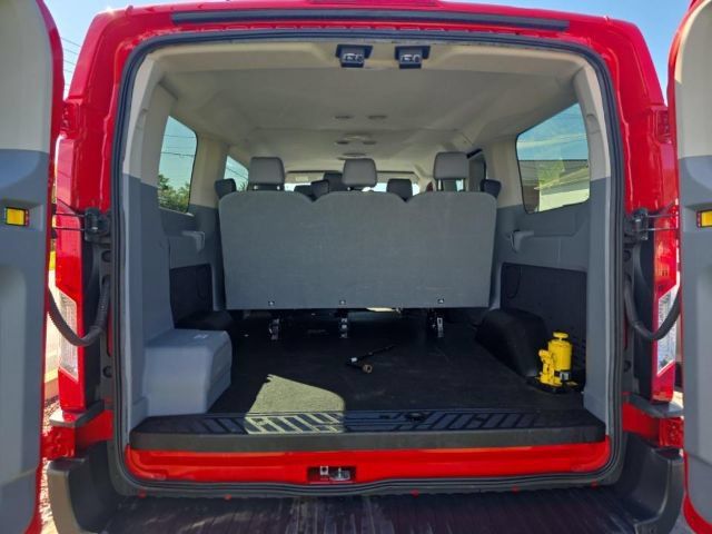Used 2018 Ford Transit 150 XL RWD image 6