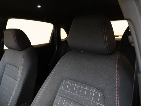 Certified 2025 Honda HR-V Sport image 15