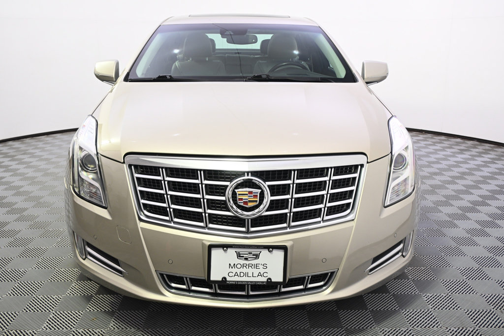 Used 2013 Cadillac XTS Premium AWD/4WD image 10