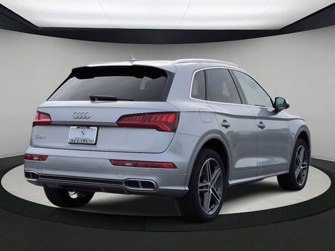 Used 2018 Audi SQ5 Premium Plus w/ Navigation Package image 8