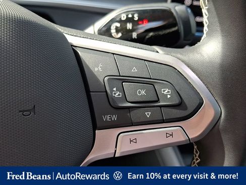Used 2026 Volkswagen Tiguan SE FWD image 28