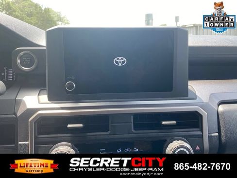 Used 2026 Toyota 4Runner SR5 AWD/4WD image 15