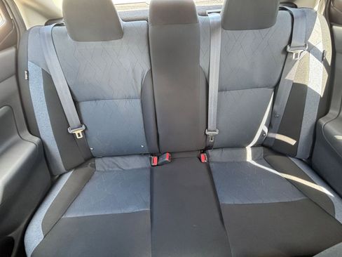 Used 2025 Nissan Versa SV FWD image 36